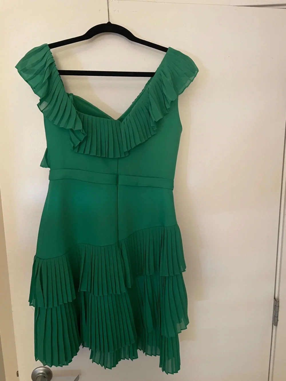 BCBGMaxAzria Emerald Green Pleated Ruffle Mini Dress - Picture 3 of 3